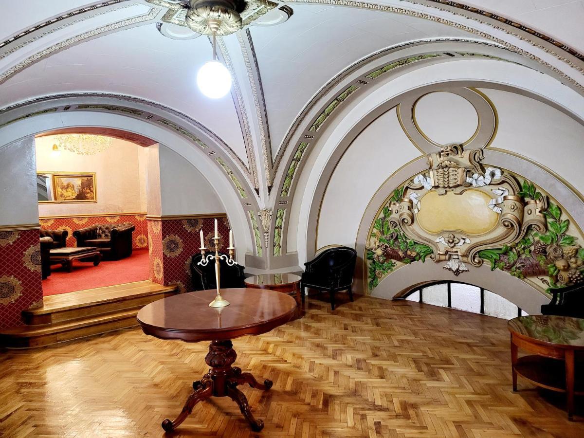 Hotel Nf Palace Old