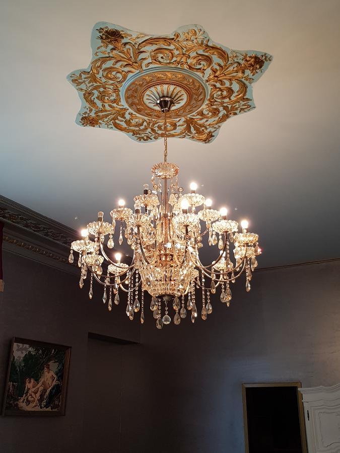 Nf Palace Old Hotel Bukarest