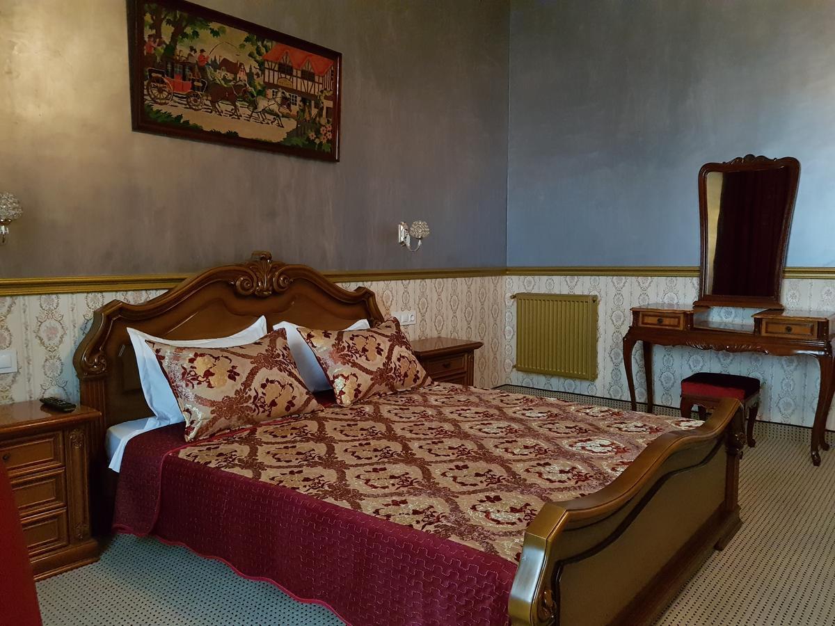 Nf Palace Old 4*