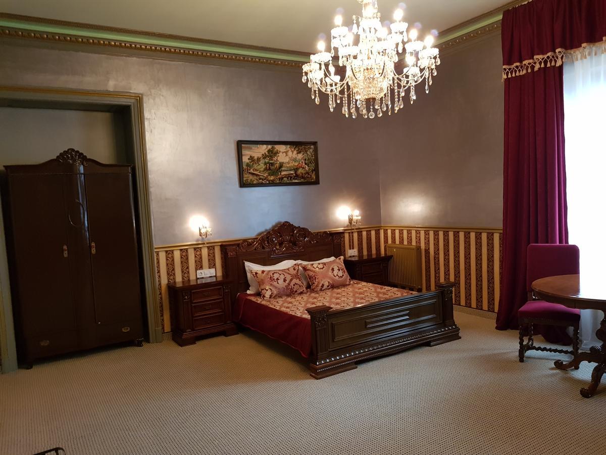 Nf Palace Old 4*