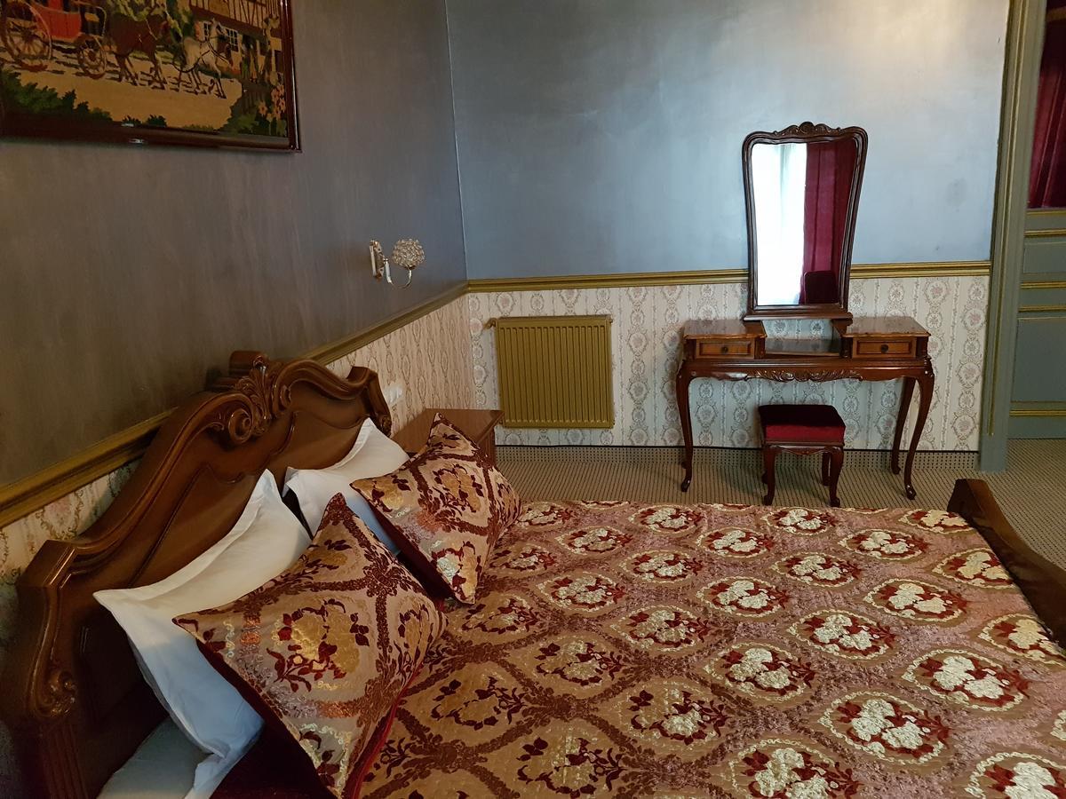 Nf Palace Old Hotel 4*
